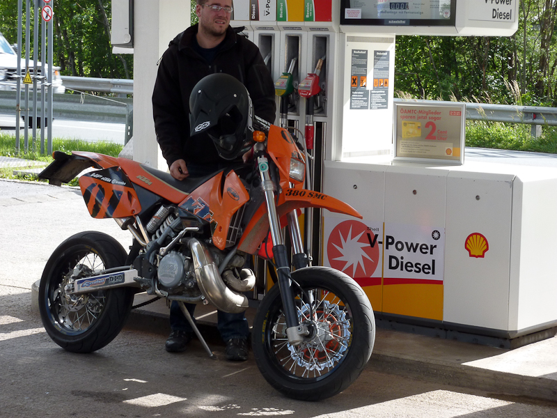 gas2