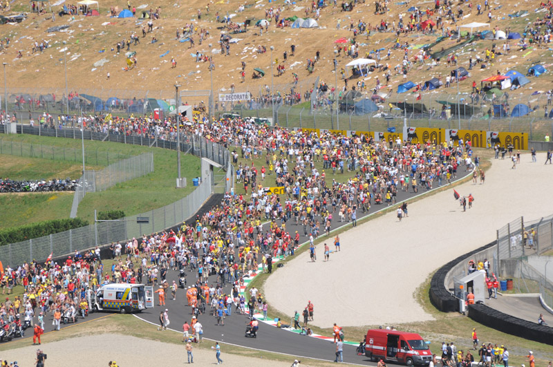 crowd